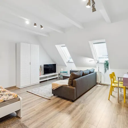 Cruwzo- Stadtoasen In Der Fussgaengerzone *