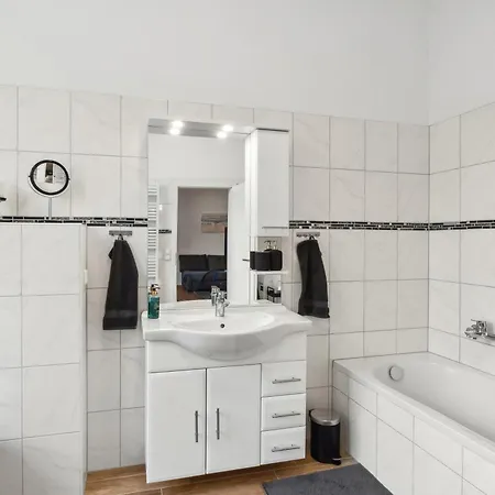 Apartment Cruwzo- Stadtoasen In Der Fussgaengerzone *