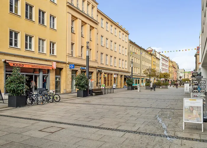 Cruwzo- Stadtoasen In Der Fussgaengerzone * Cottbus