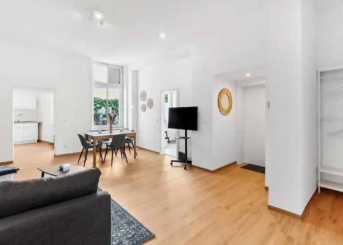 דירה Cruwzo- Stadtoasen In Der Fussgaengerzone קוטבוס